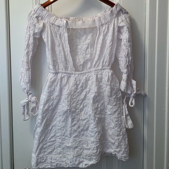 Club Monaco Off Shoulder Dress - Picture 3 of 4